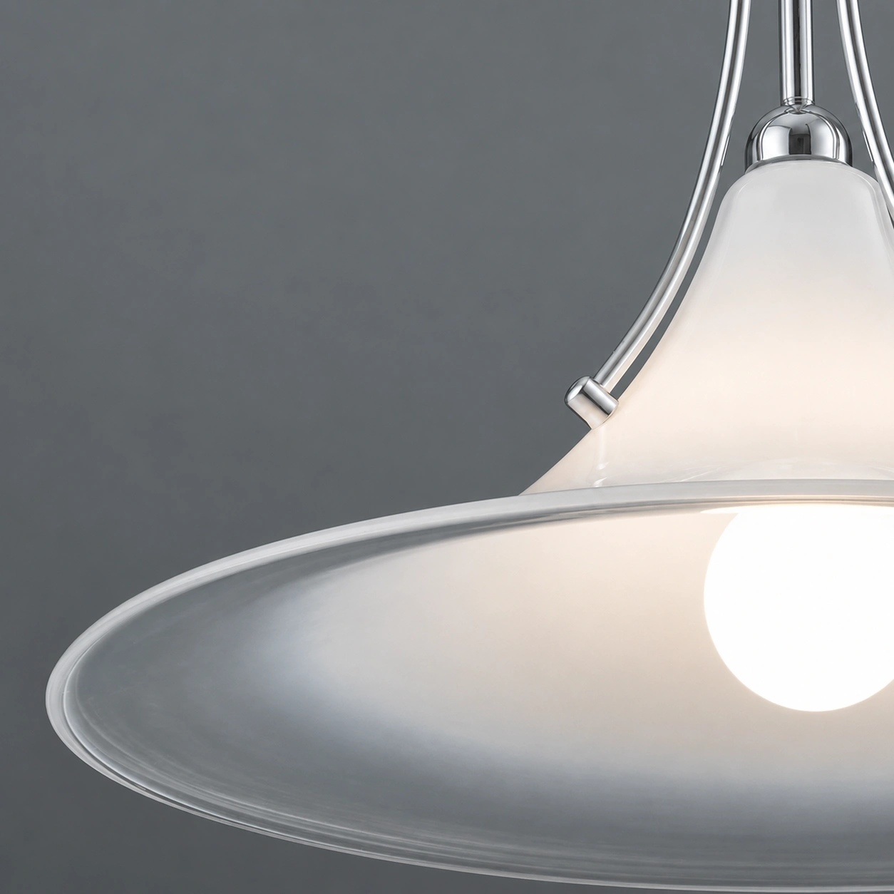 Wholesale Frosted Glass Saucer Pendant Light with Polished Metal Frame